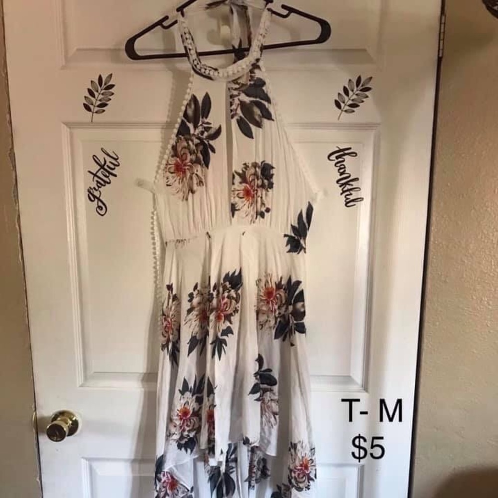 Hermoso vestido descotado, excelentes condiciones!